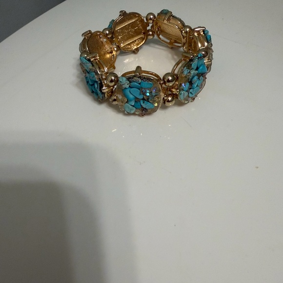 Gold-Tone Turquoise Chip Stretch Bracelet - Women Jewelry - Picture 4 of 4
